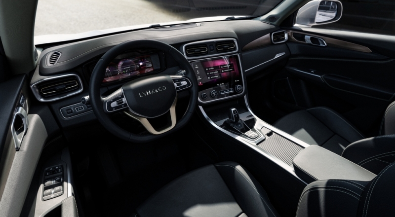 Флагманский кроссовер Lynk & Co породнится с Volvo XC90