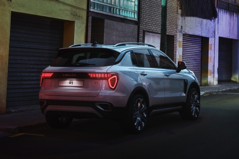 Флагманский кроссовер Lynk & Co породнится с Volvo XC90